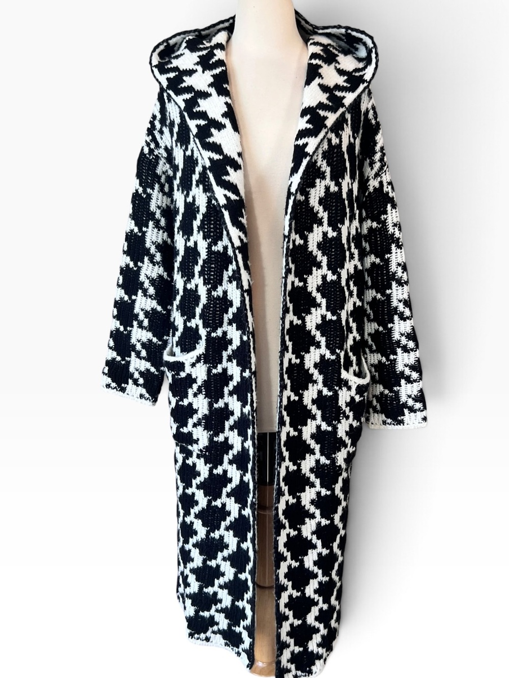 John + Jenn Anthropologie XS Houndstooth Sweater Coat Cardigan Jacket